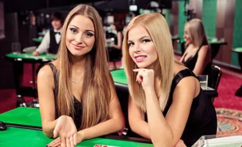 Đội ngũ hỗ trợ khách hàng 98bet